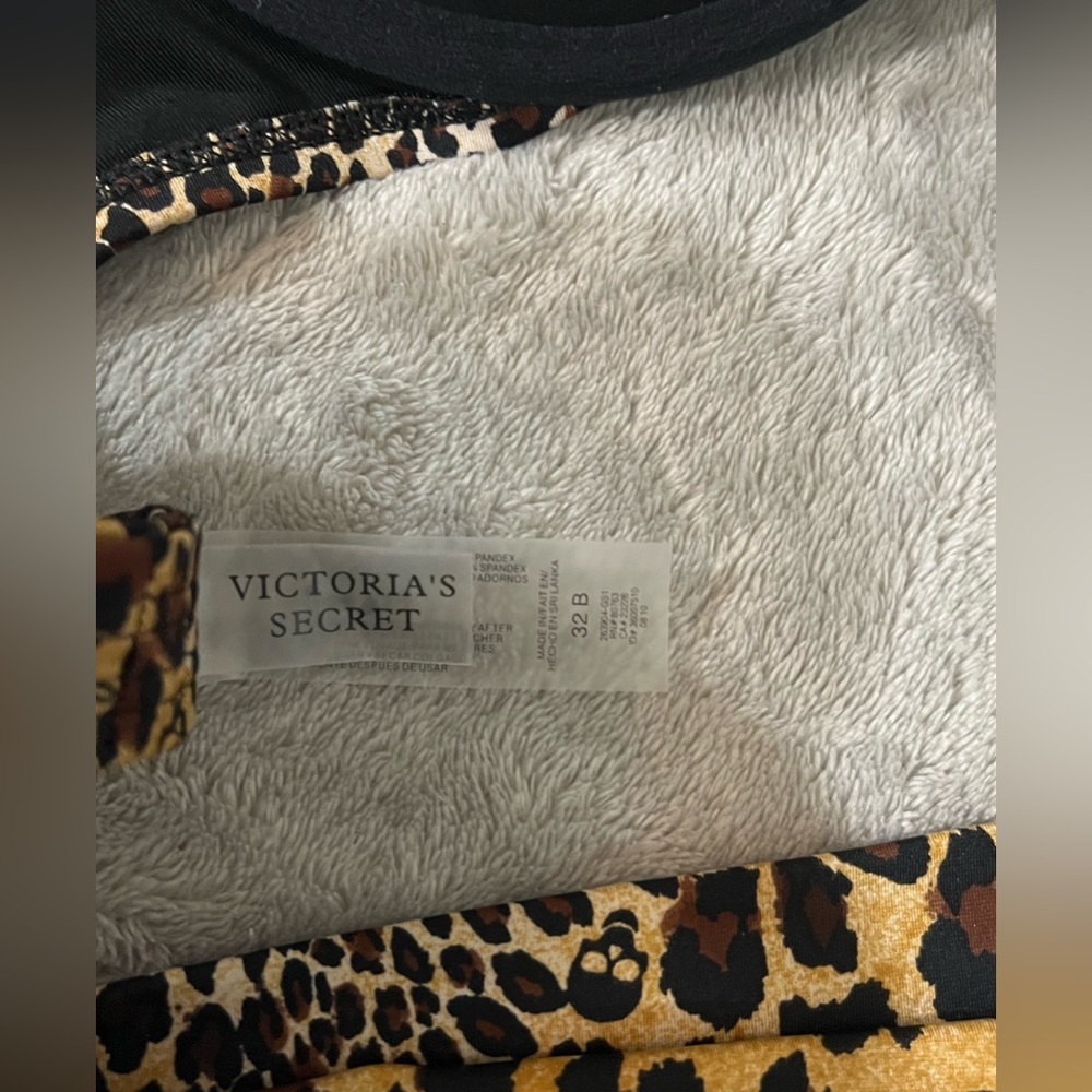 Bombshell Leopard Print Bikini Set - image 6